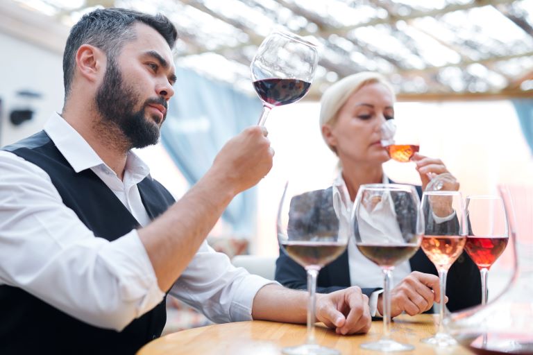 Jungsommelier/Jungsommelière Ausbildung | WIFI Burgenland