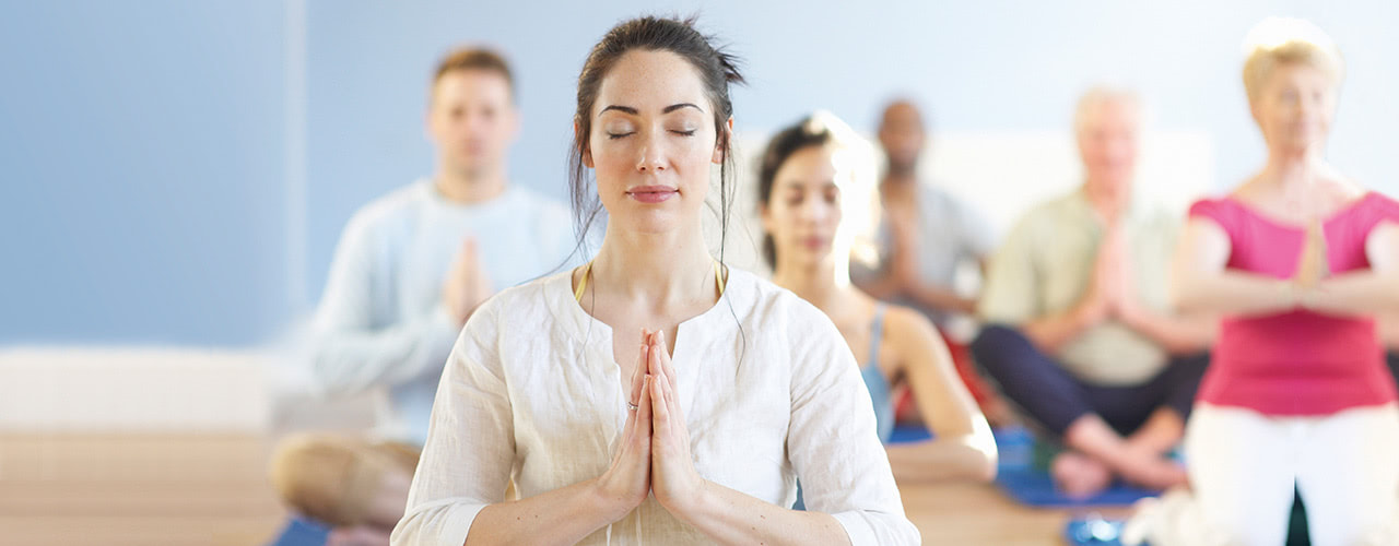 Yogalehrer:in Diplomlehrgang